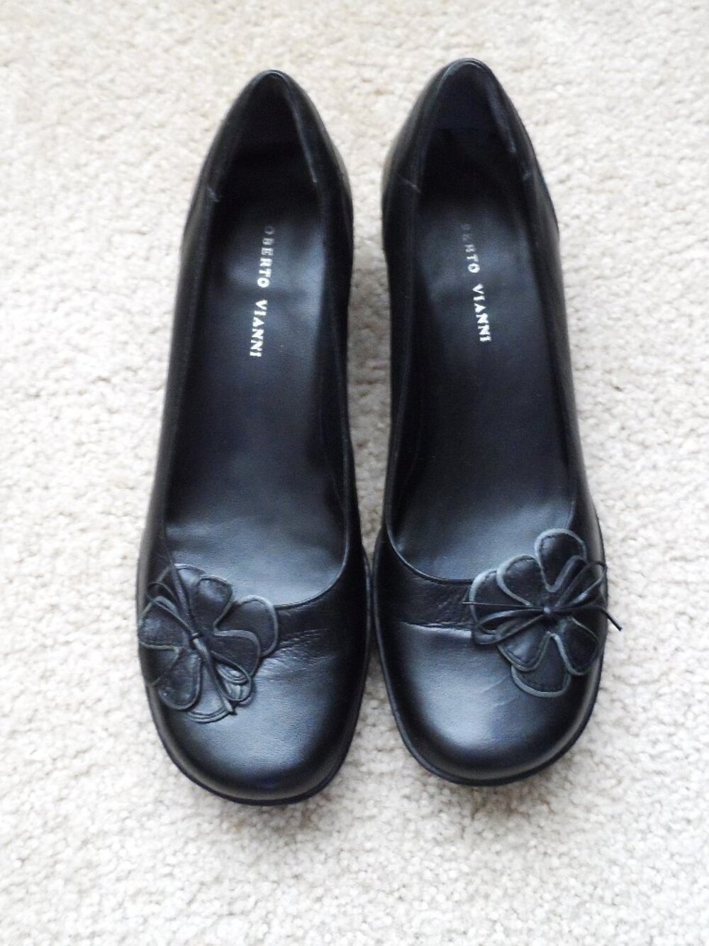 Roberto Vianni- Black genuine leather size 7